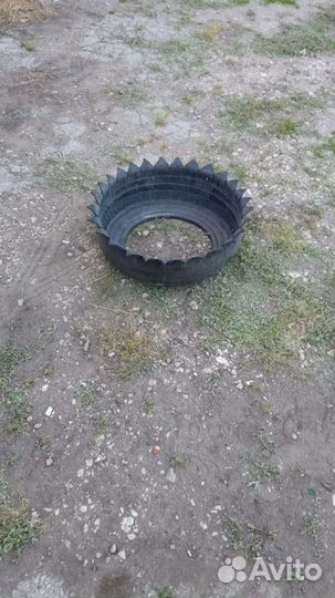 Клумба Вазон из покрышек