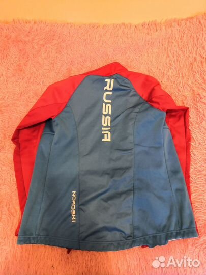 Лыжный разминочный костюм