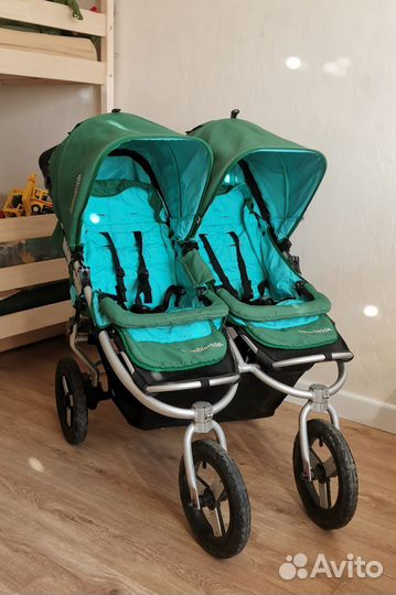 Коляска для двойни bumbleride indie twin