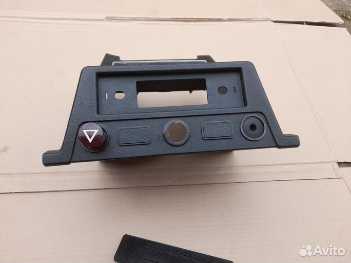 Коллекционная панель Нива 2121