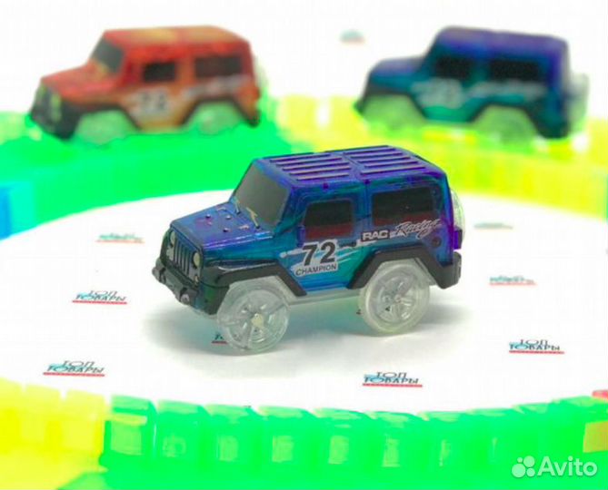 Magic Tracks гибкая трасса 3 м х 4 см + 1 машинка