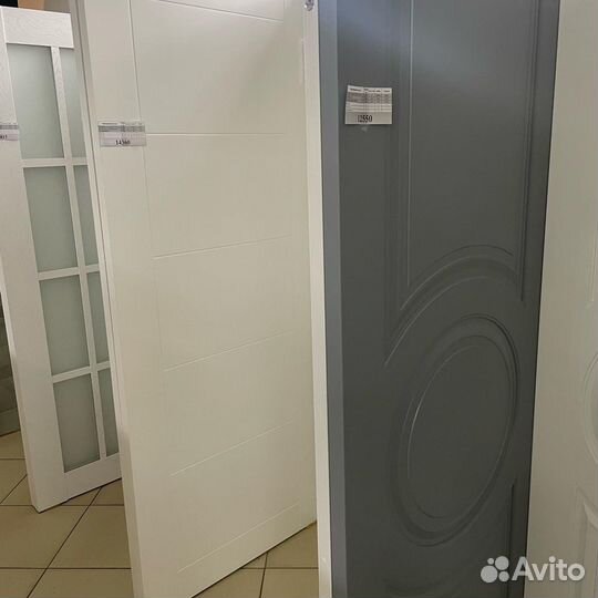 Двери межкомнатные с коробкой новые