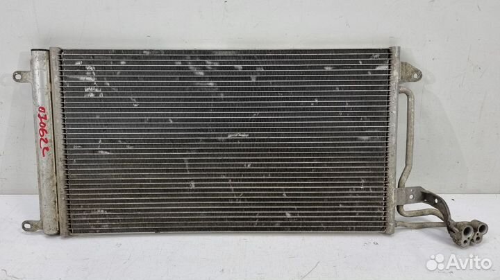 Polo Fabia Roomster Ibiza радиатор кондиционера