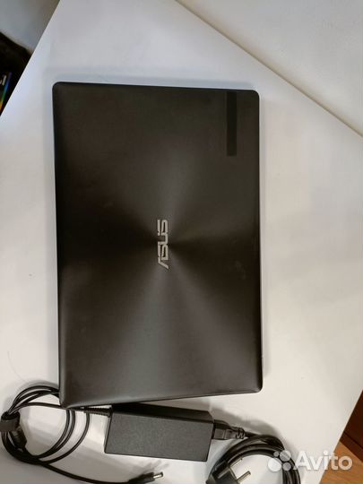 Ноутбук Asus x550ln