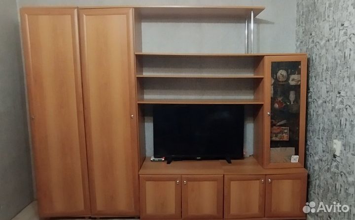 Стенка в гостиную