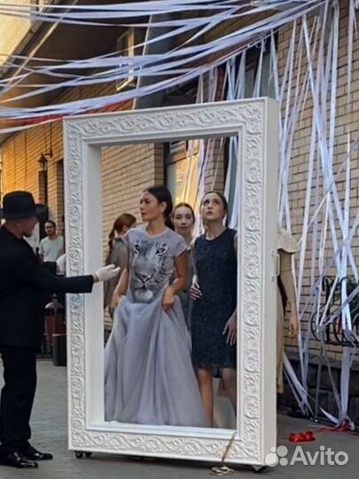 Рама-портал на колесиках. Багет