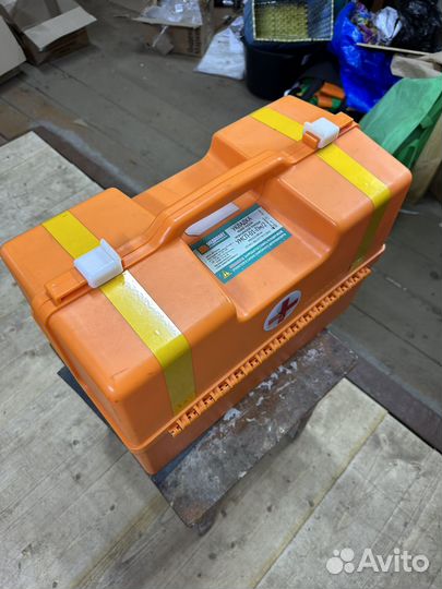 Ящик из под укладки врача