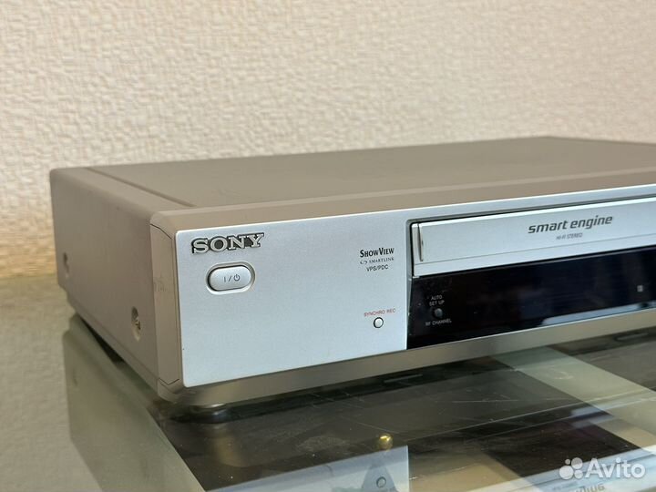 Видеомагнитофон Sony slv-se710k