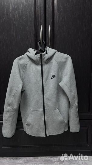 Nike tech fleece