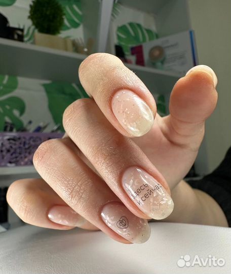 Маникюр (наращивание / гель-лак / дизайн)