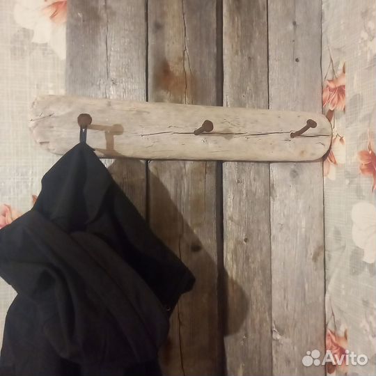 Сувениры из дерева