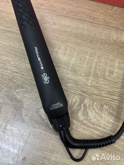 Новый стайлер выпрямитель волос Rowenta SF1612