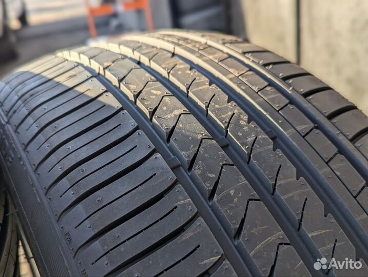 Winrun R330 245/40 R20 99W