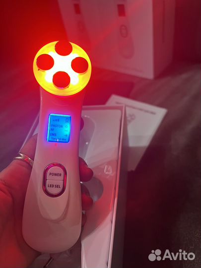 Новый микротоковый массажёр для лица