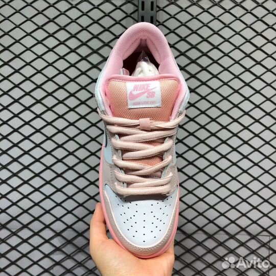 Кроссовки Nike SB Dunk Low Infrared Pink