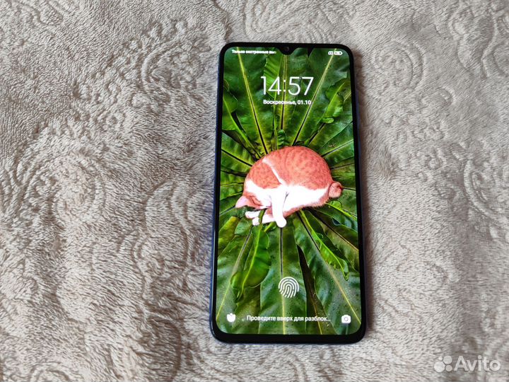 Телефон Xiaomi Mi 9 Lite