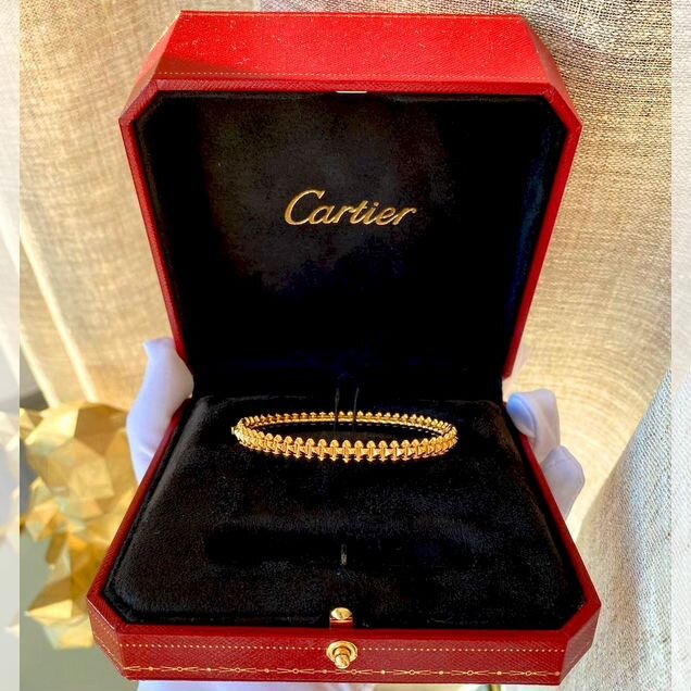 Золотой браслет Cartier Clash