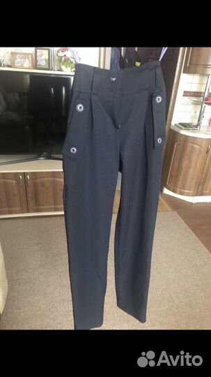 Школьная форма темно-синего цвета