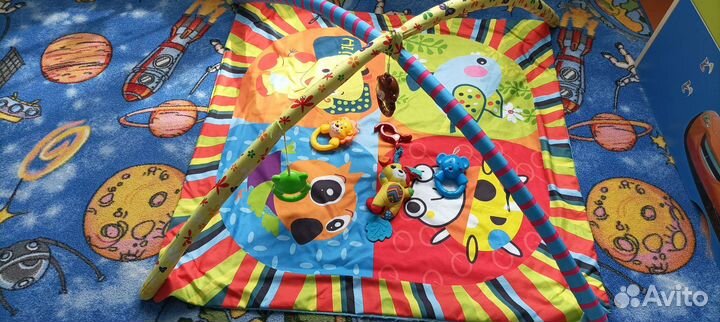 Развивающий коврик