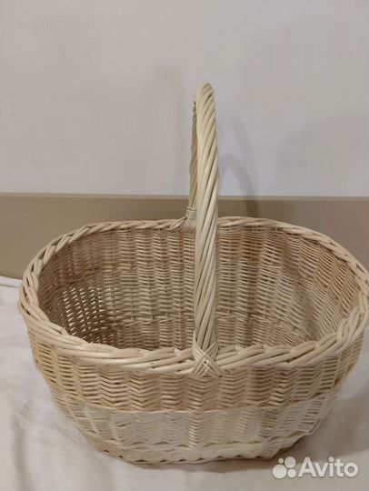 Корзина плетеная большая
