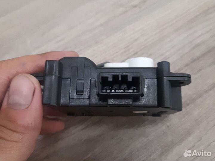 Моторчик заслонки печки honda cr-v 3