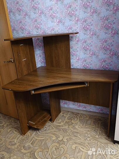 Компьютерный стол бу