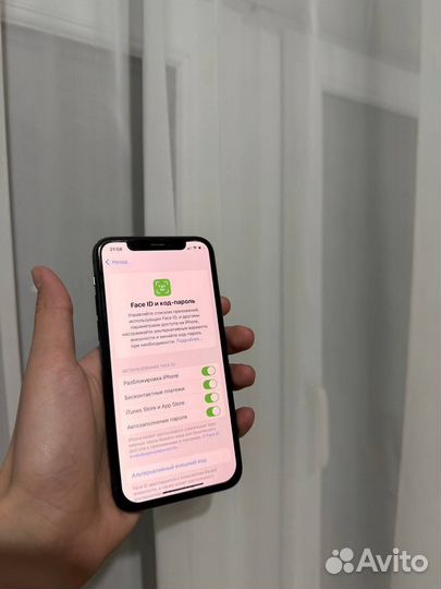 iPhone 11 Pro, 64 ГБ