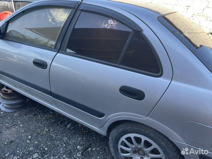 Дверь в сборе Nissan Almera n16