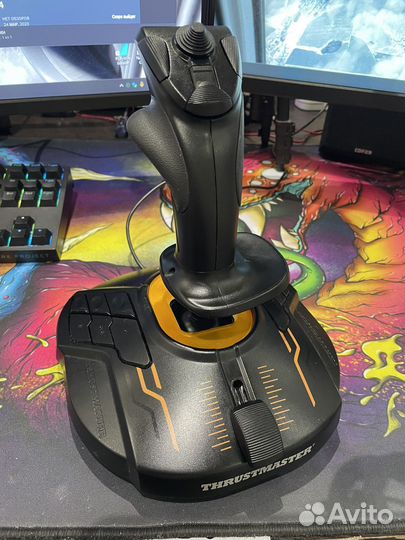 Джойстик Thrustmaster T-16000M
