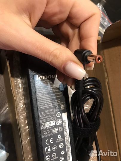 Новый блок питания для Lenovo 20v 4.5a 90w 5.5x2.5