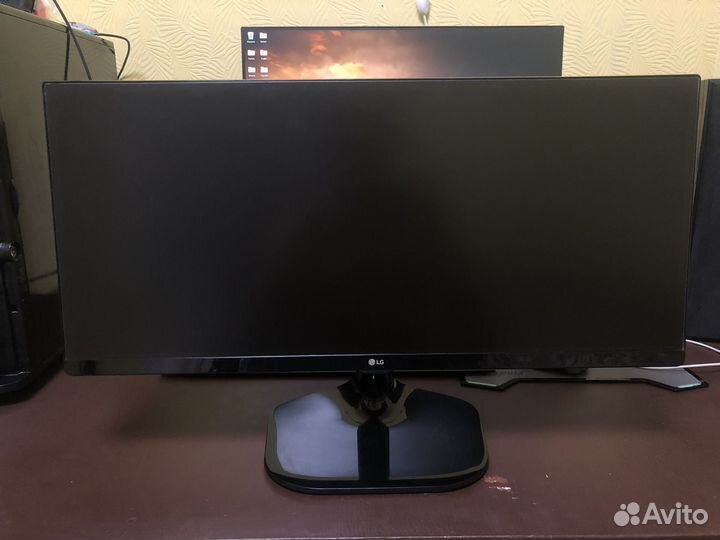 Монитор lg 25