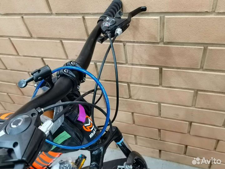 Горный скоростной велосипед на литых дисках 24дюйм