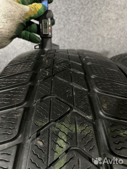 Pirelli Winter Sottozero 3 225/60 R18 104H