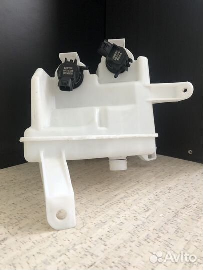 Новый бачок омывателя