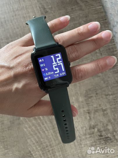 Смарт часы amazfit bip black 1.28