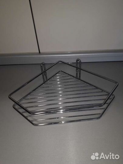 Полка металлическая ванную