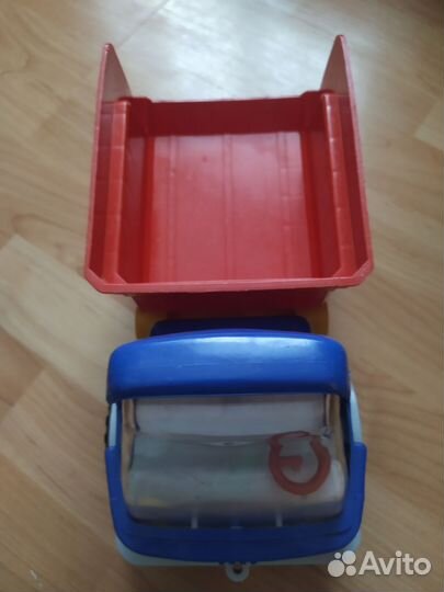 Детские игрушки машины пакетом