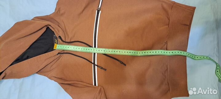 Костюм и толстовки 42 (s)