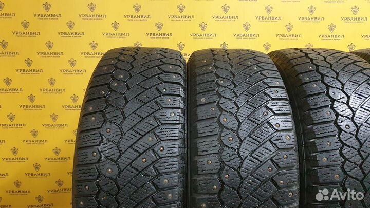 Gislaved Nord Frost 200 215/60 R16 99T