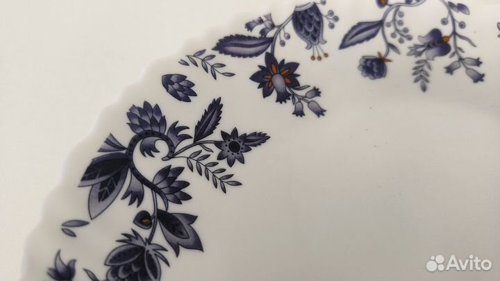 Набор тарелок 22 см с синим орнаментом