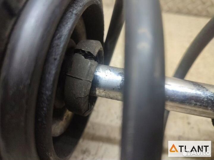 Стойка передняя правая nissan note