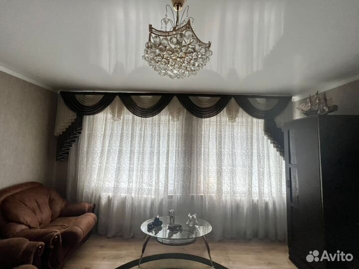 Шторы с ламбрекеном бу