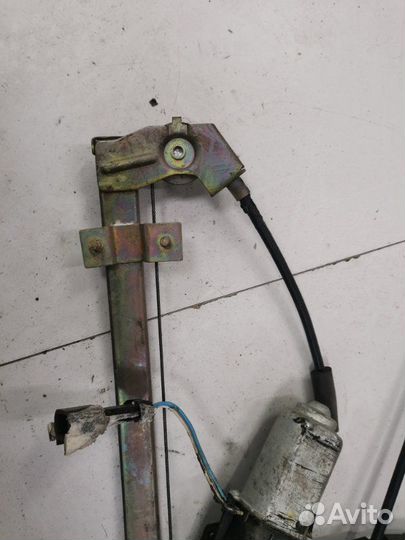 Стеклоподъемный механизм передний правый Ваз