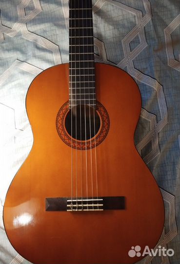 Гитара yamaha C40