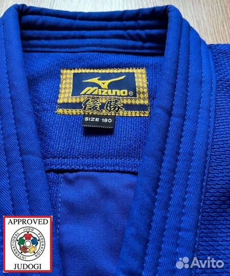 Кимоно для дзюдо Mizuno синие с лицензией IJF