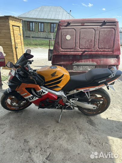Honda cbr 600 f4i