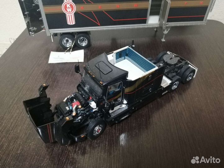 Модель kenworth T600