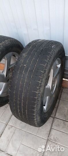 Continental ContiCrossContact LX 215/65 R16