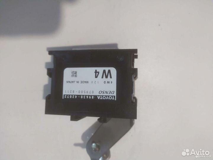 Toyota Rav4 40 блок управления полным приводом