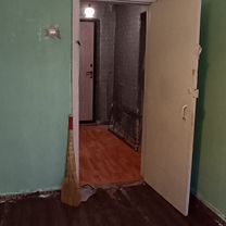 2-к. квартира, 42,9 м², 1/9 эт.